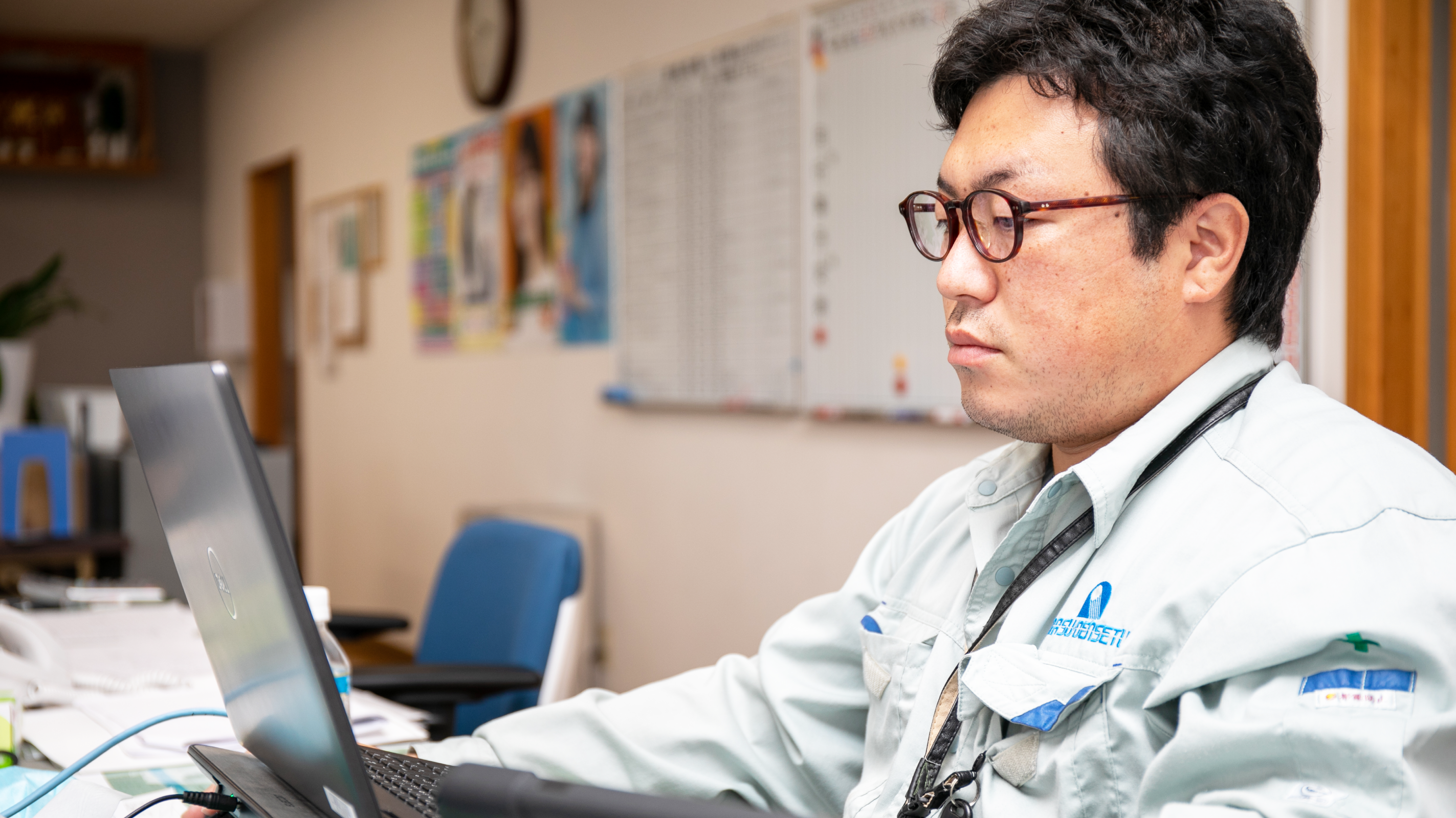 那須電設 笑顔の技術者